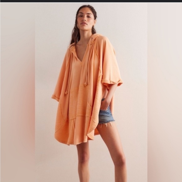 We The Free Sweaters - We The Free Coral Hooded Poncho